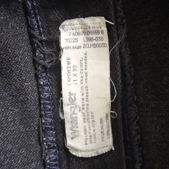 Wrangler Women's Dark Gray Relaxed Jeans Size - Picture 3 of 6